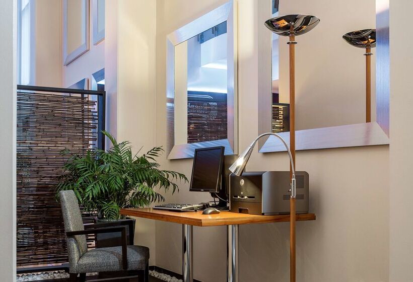 酒店 NH Hamburg Horner Rennbahn