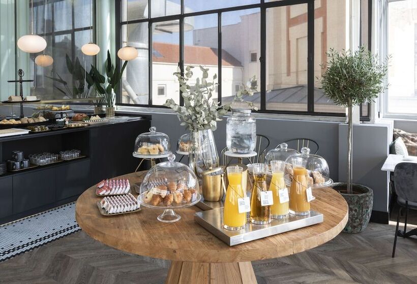 هتل Petit Palace Alcala