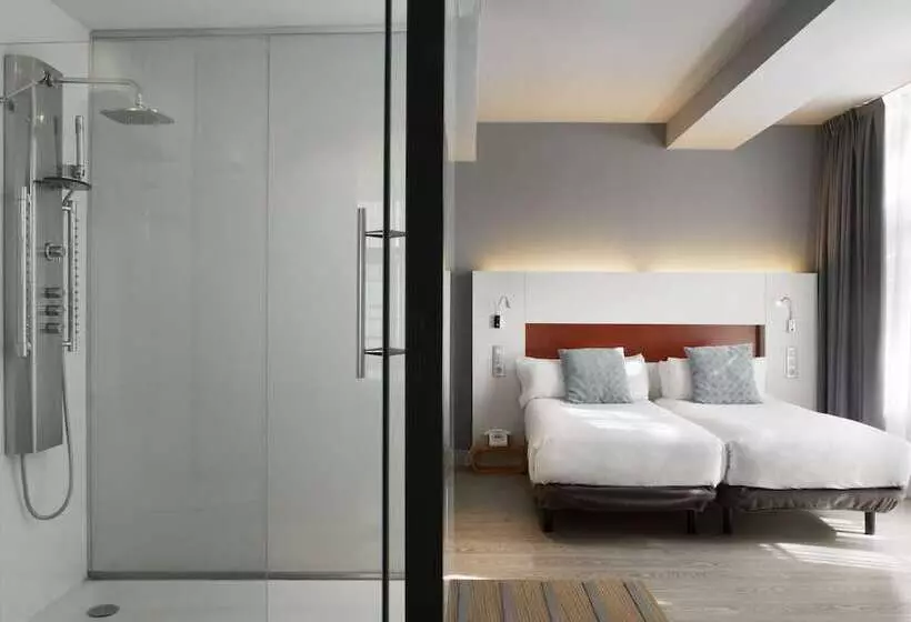 هتل Petit Palace Alcala
