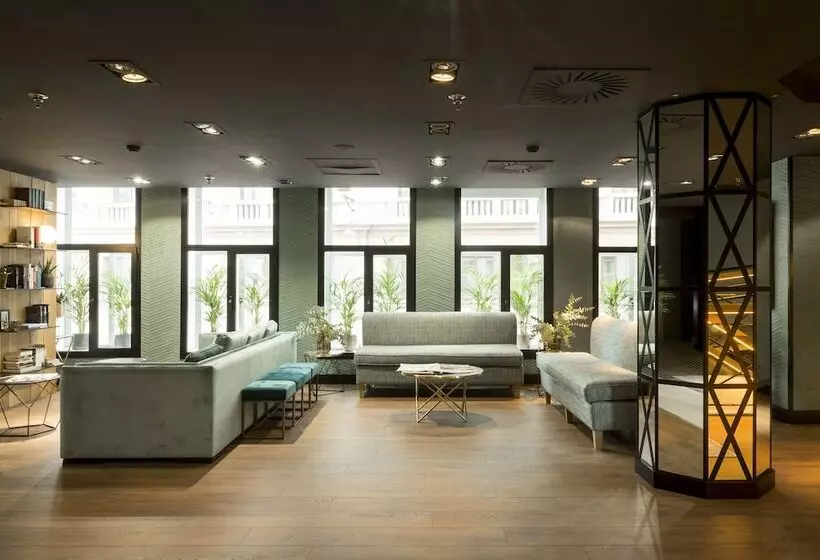 هتل Petit Palace Alcala