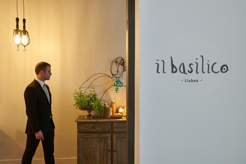 هتل Portobay Marques