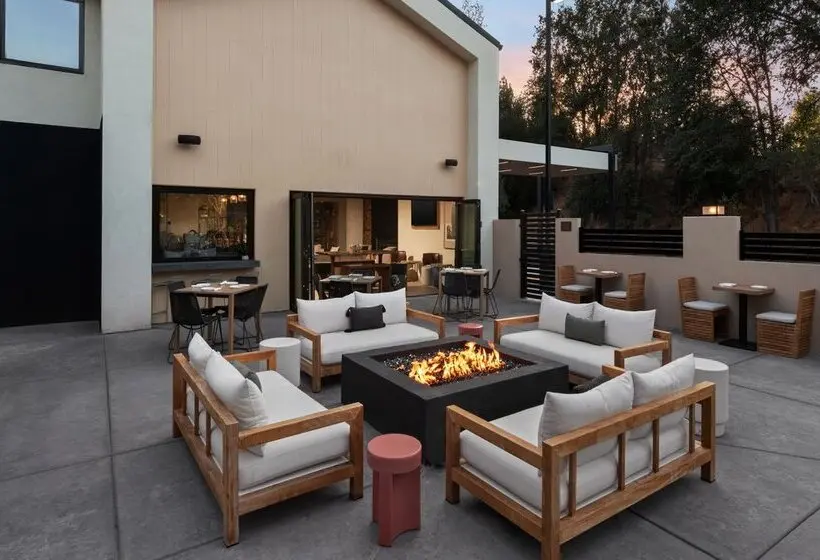 Hotelli The Inelle, Oakhurst Yosemite, A Tribute Portfolio