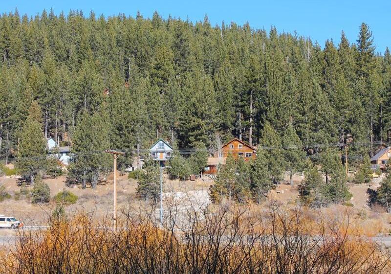 Otel Truckee Donner Lodge