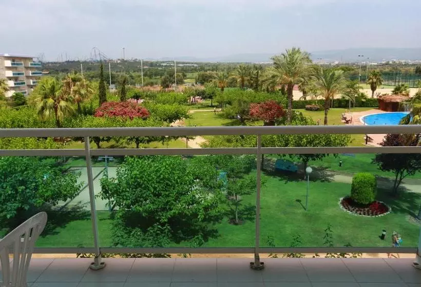 Los Juncos De Pineda Park