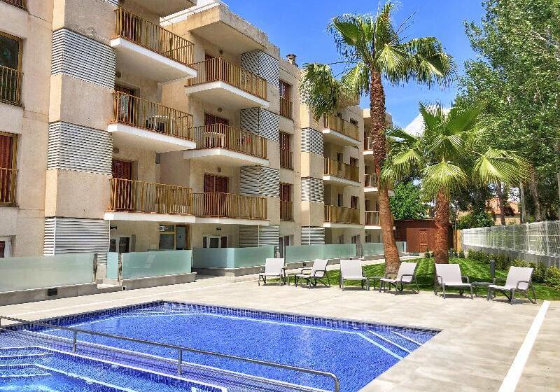 Rentalmar Pins Marina