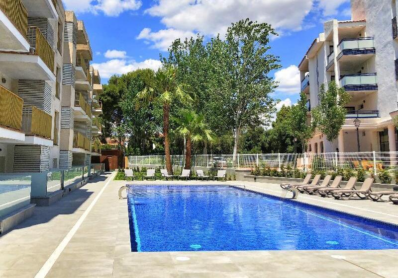 Rentalmar Pins Marina