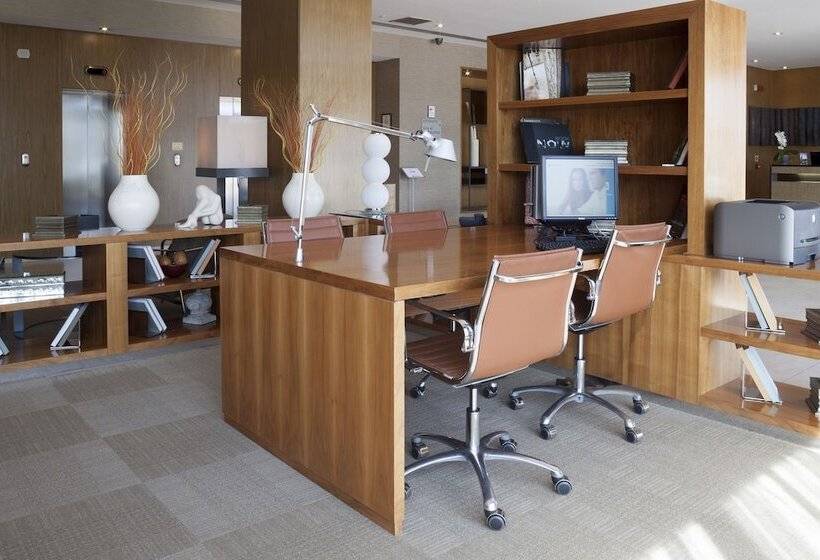 Ac Hotel Vicenza By Marriott