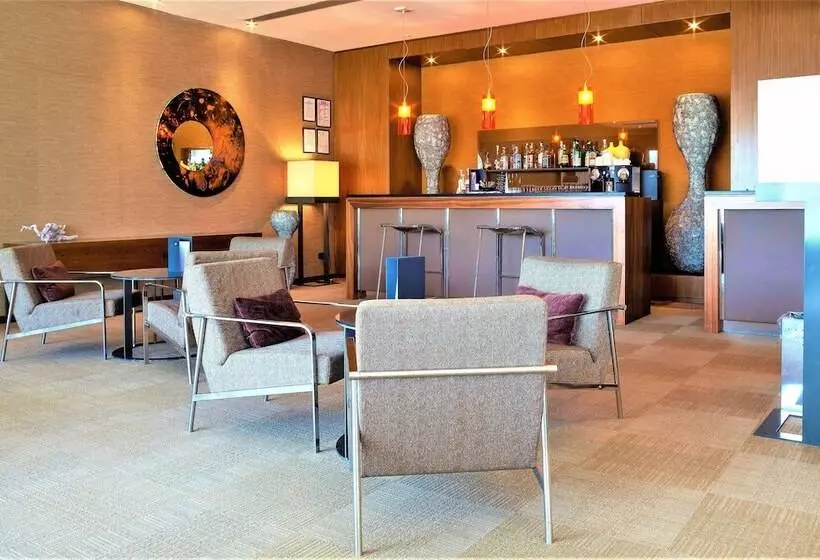 Ac Hotel Vicenza By Marriott