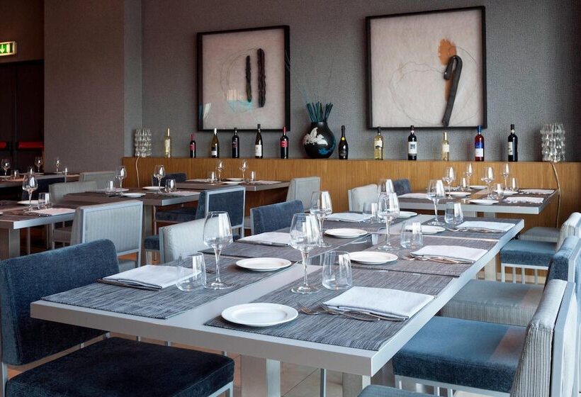 Ac Hotel Vicenza By Marriott