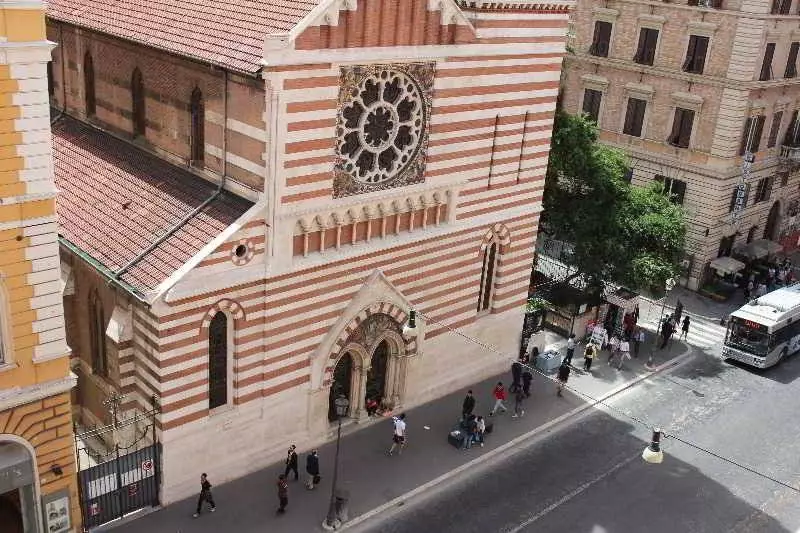 Hotelli Alius And Freerome