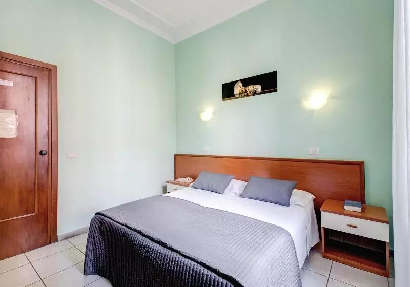 Hotelli Alius And Freerome