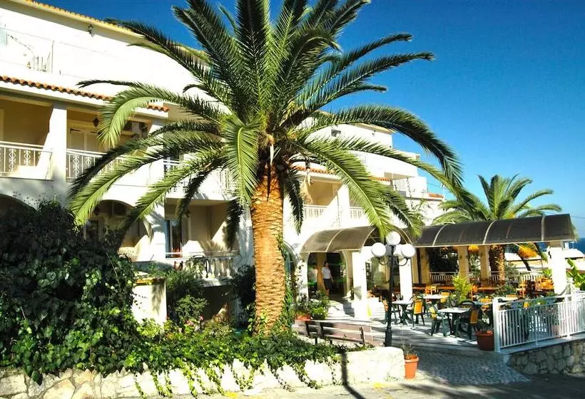 Hotel Commodore Complex