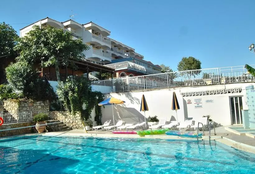 Hotel Commodore Complex