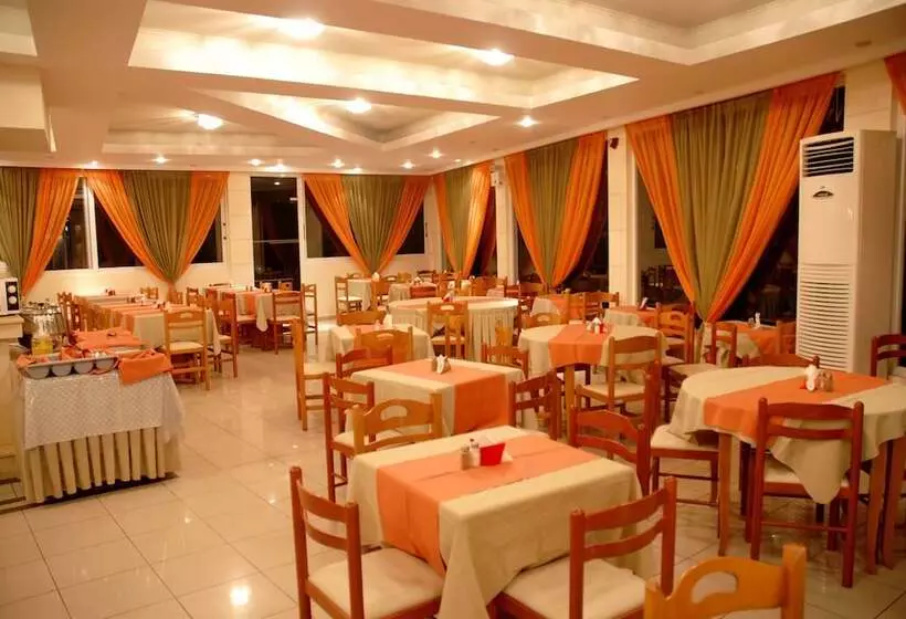 Hotel Commodore Complex