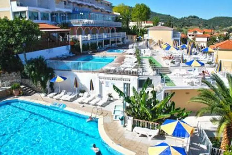 Hotel Commodore Complex