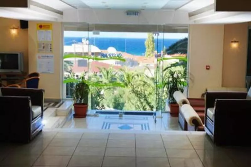 Hotel Commodore Complex