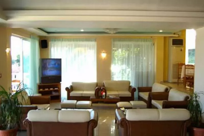 Hotel Commodore Complex