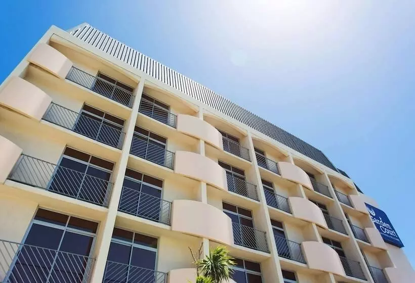 Отель Garden Court Nelson Mandela Boulevard
