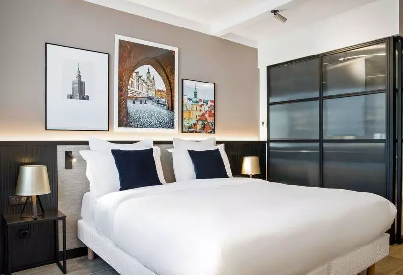 فندق Golden Tulip Warszawa Centrum