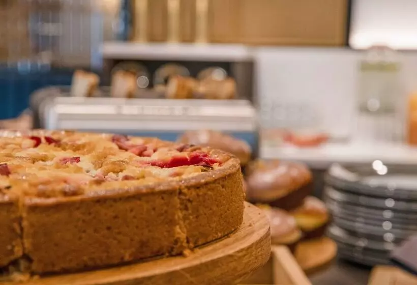 Hotel Golden Tulip Warszawa Centrum