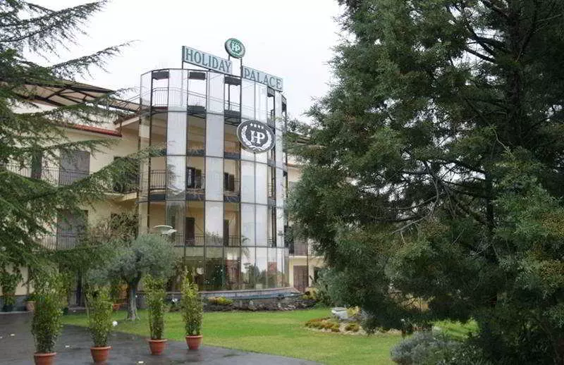 Отель Holiday Palace