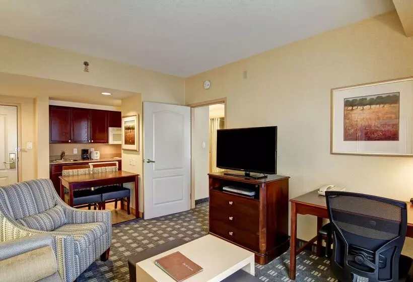 ホテル Homewood Suites By Hilton Toronto Mississauga