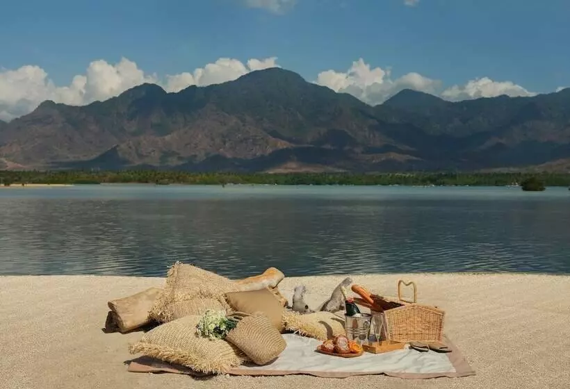 호텔 Mimpi Resort Menjangan