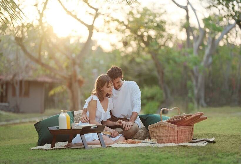 Szálloda Mimpi Resort Menjangan