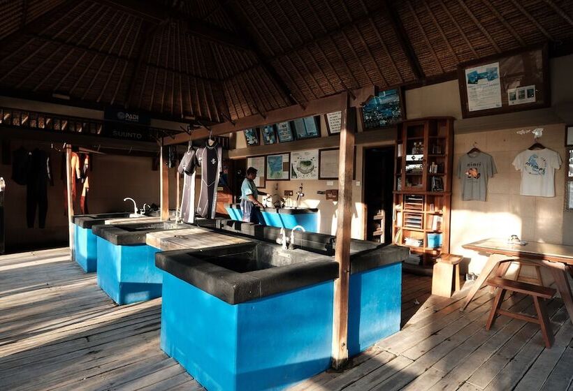 Szálloda Mimpi Resort Menjangan