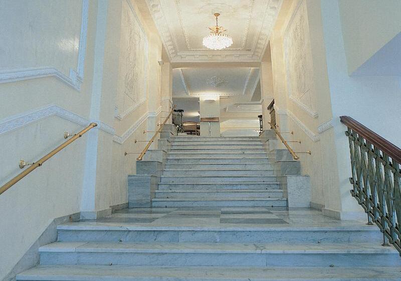 Hotel Minerva Premier