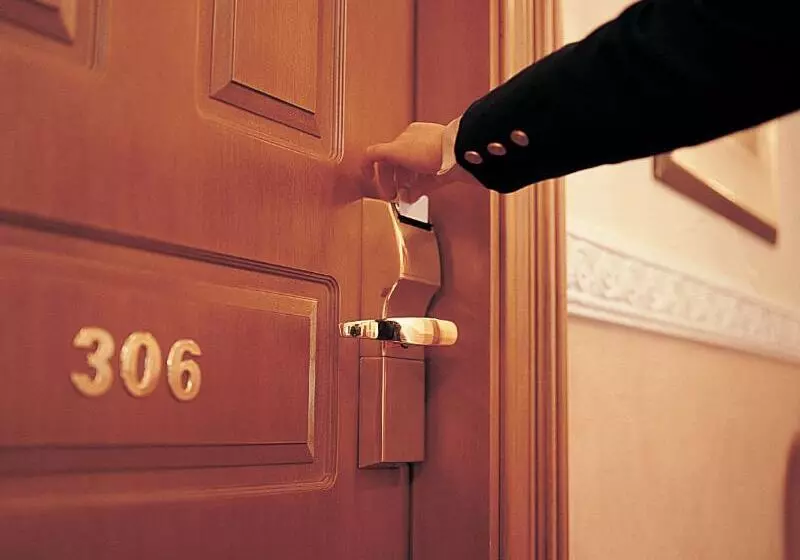 هتل Minerva Premier