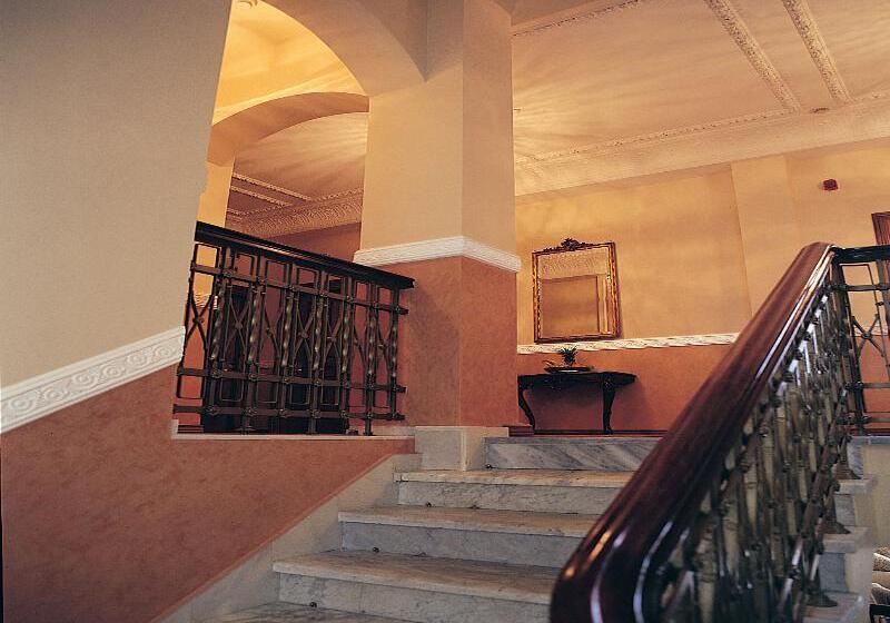 Hotel Minerva Premier