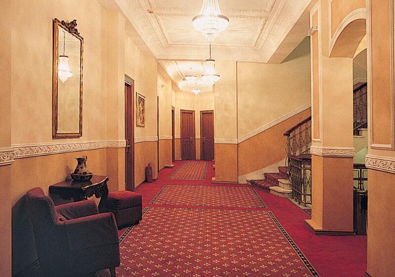 Hotel Minerva Premier