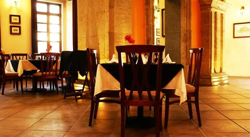 酒店 Morales Historical & Colonial Downtown Core