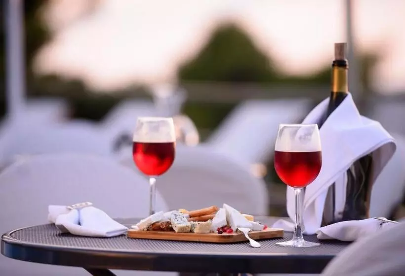 호텔 Olympion Asty