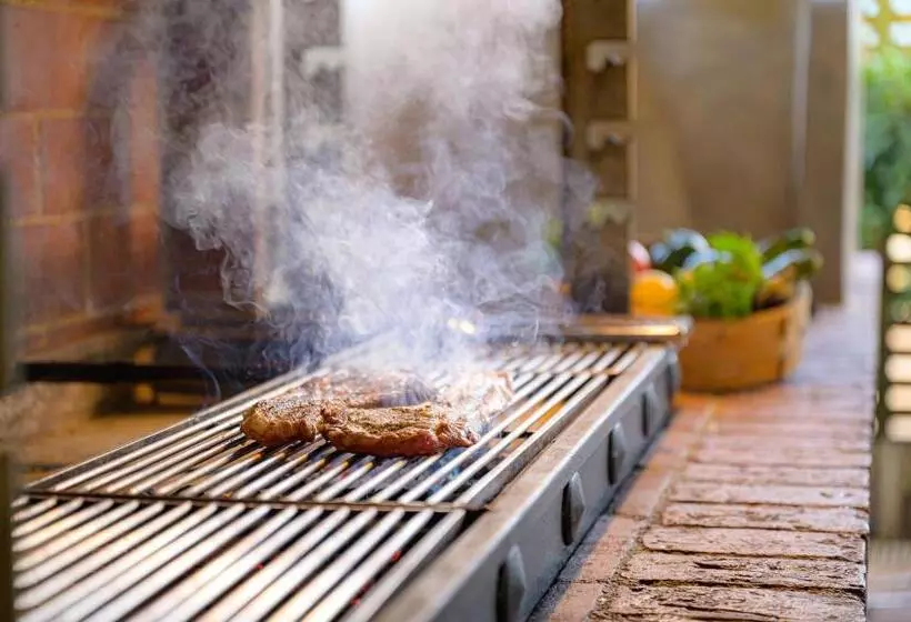 호텔 Olympion Asty