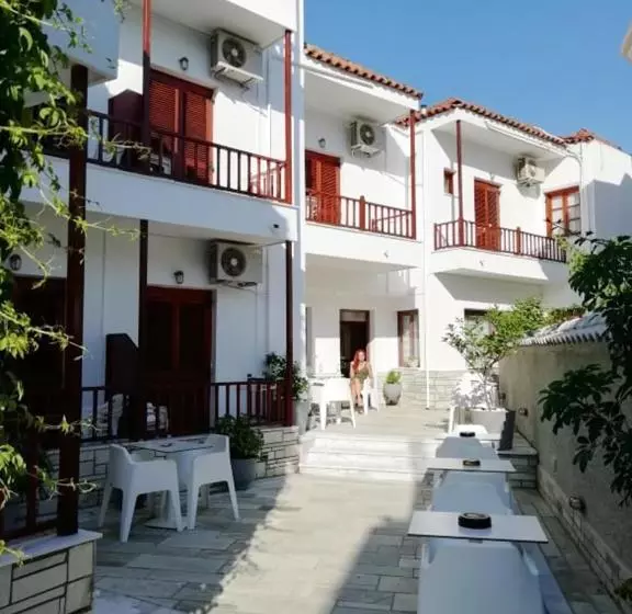 בית מלון כפרי Pothos