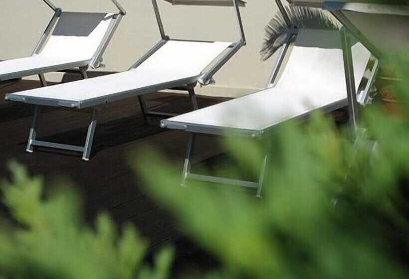 هتل Principe Di Piemonte