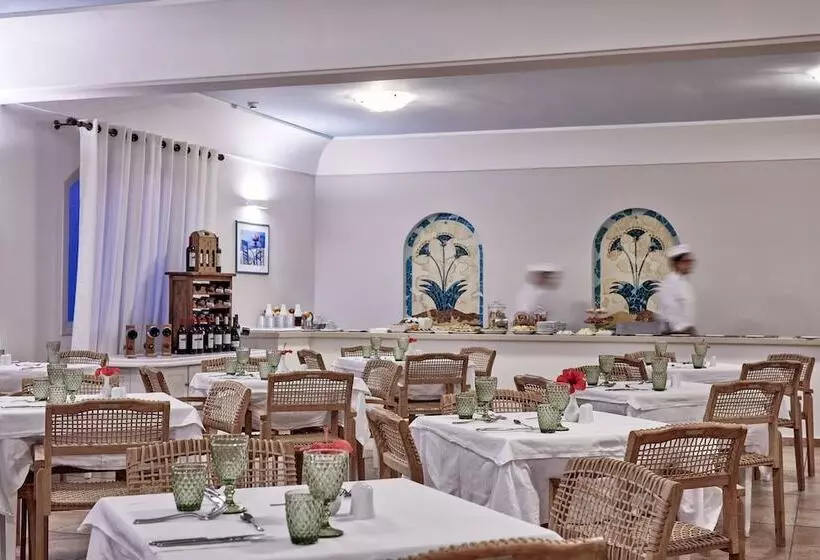 호텔 Santo Miramare Beach Resort