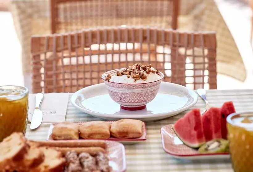 호텔 Santo Miramare Beach Resort