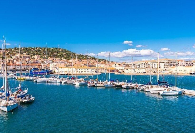 ホテル The Originals City, Hôtel L Hippocampe, Sète Balaruc Le Vieux