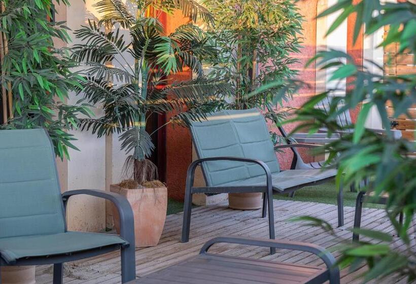 ホテル The Originals City, Hôtel L Hippocampe, Sète Balaruc Le Vieux