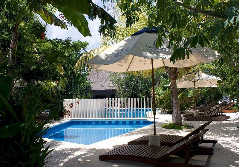 Sotavento Hotel & Yacht Club