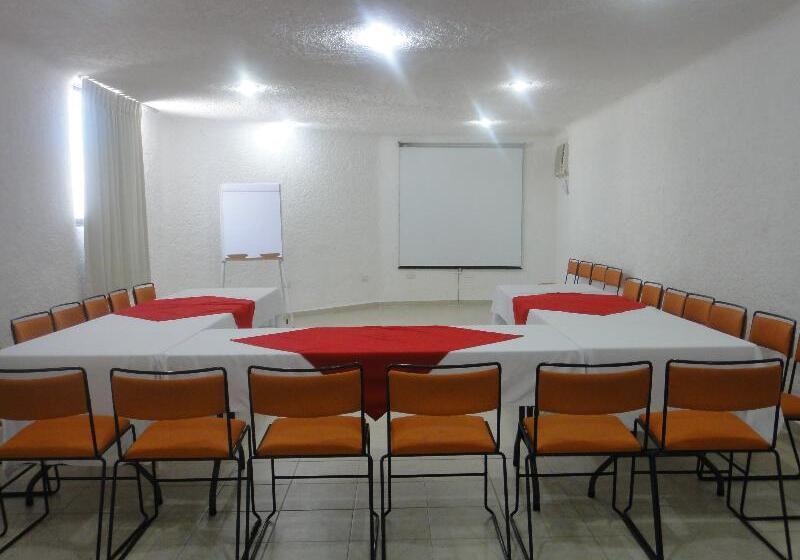 Sotavento Hotel & Yacht Club