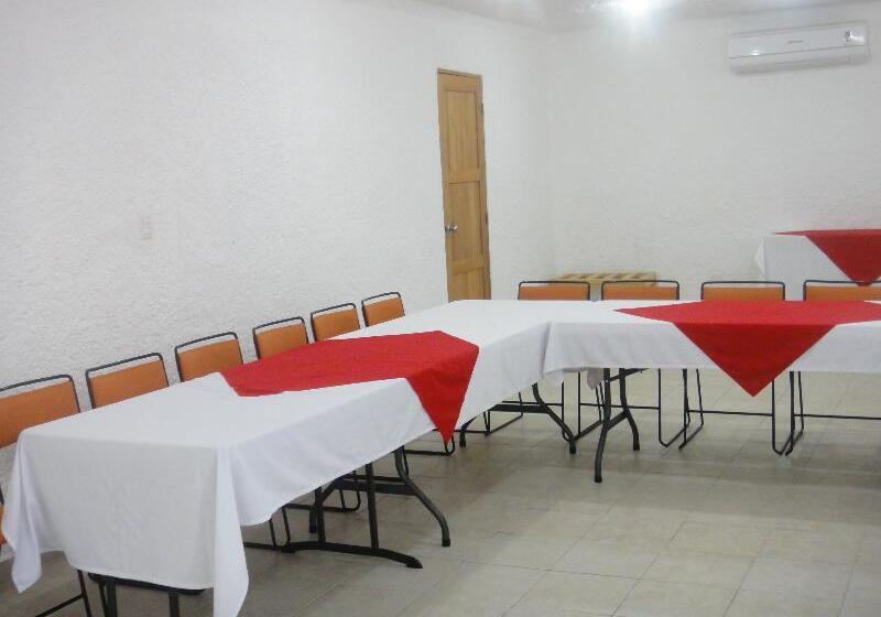 Sotavento Hotel & Yacht Club