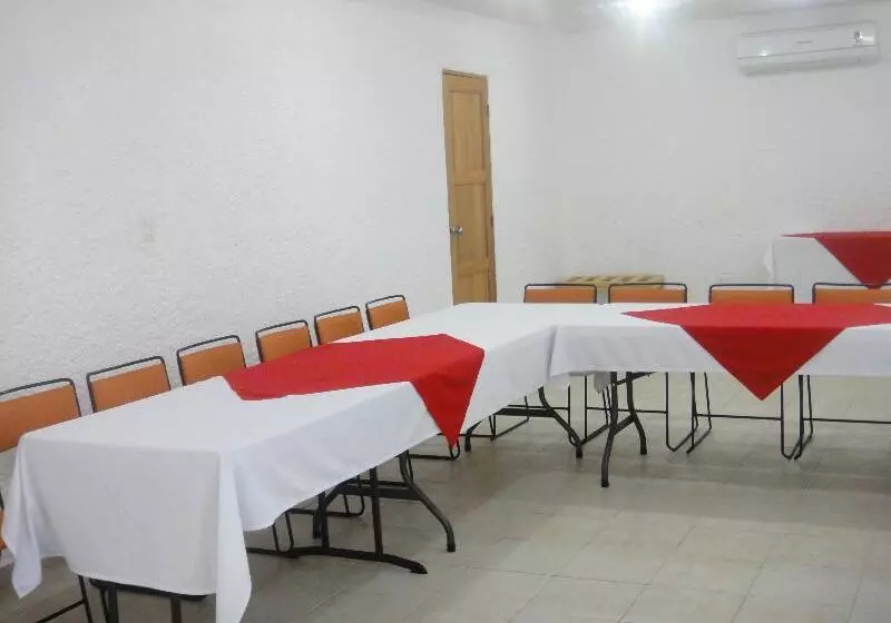 Sotavento Hotel & Yacht Club