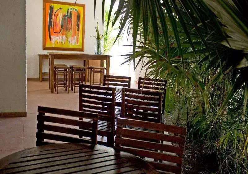 Sotavento Hotel & Yacht Club