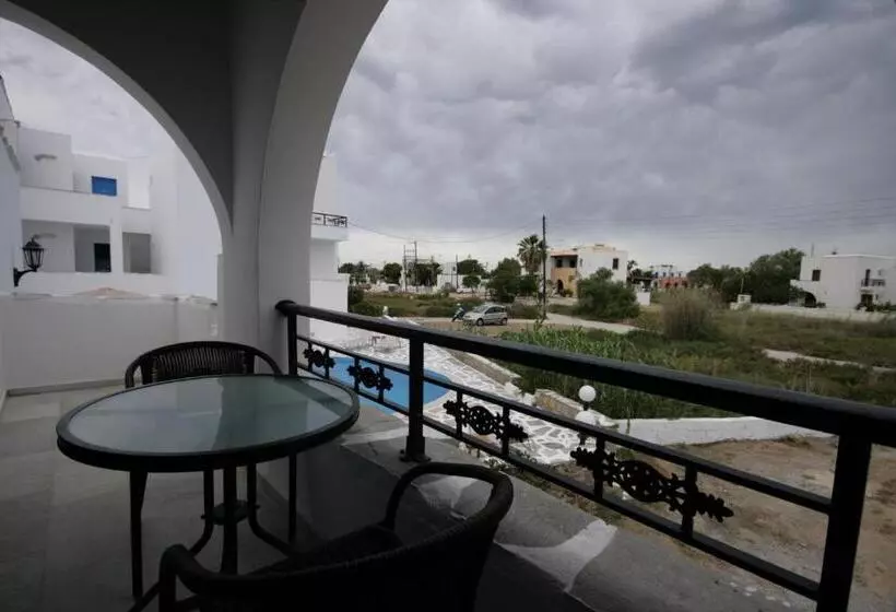 호텔 Sunny Beach Studios