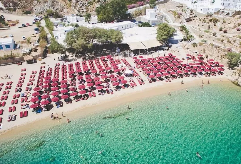 فندق Super Paradise