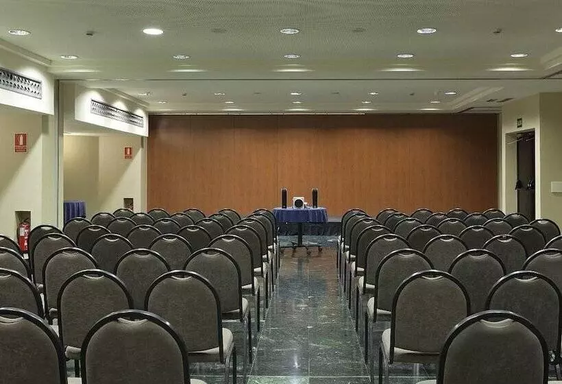 酒店 Vertice Sevilla Aljarafe